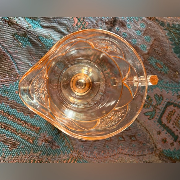 Federal Depression Rosemary "Dutch Rose" Pink Handled & Footed Creamer - Picture 9 of 12